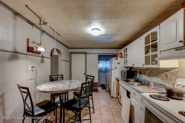 $97,995 | 942 Providence Road, Scranton, PA 18508