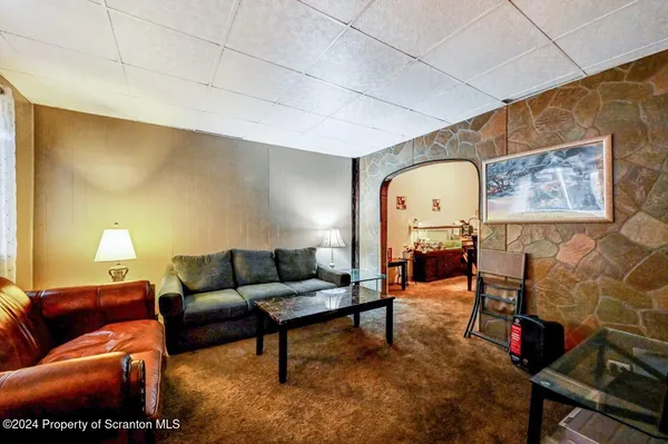 $97,995 | 942 Providence Road, Scranton, PA 18508