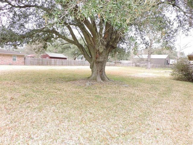 1306 Bassett Street Orange, TX 77632 - Photo 3 of 6