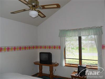 3440 North Gale Road Davison, MI 48423 - Photo 10 of 17 20243326-9.JPG