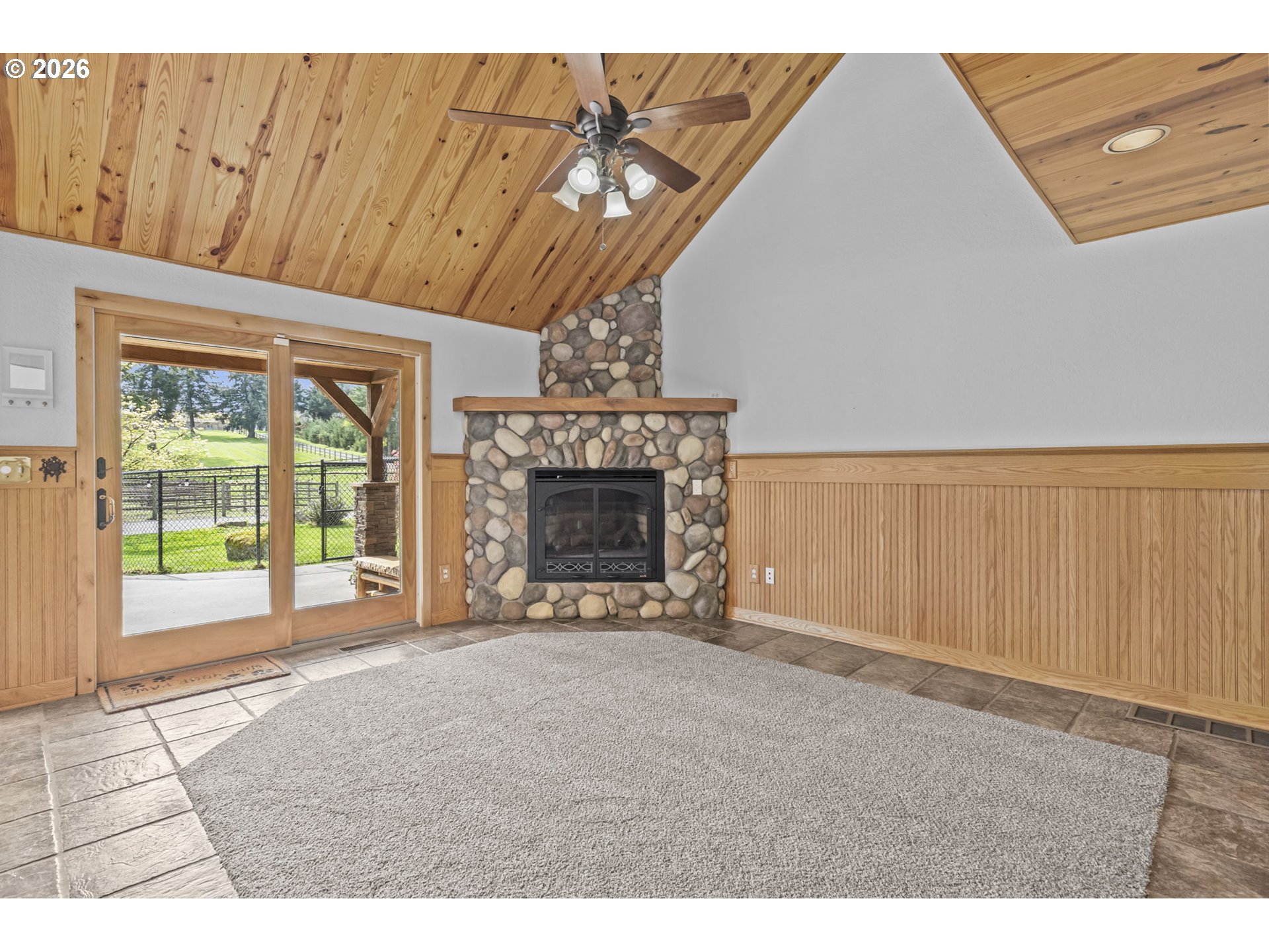 23411 Southeast Borges Road Damascus, OR 97089 - Photo 14 of 48