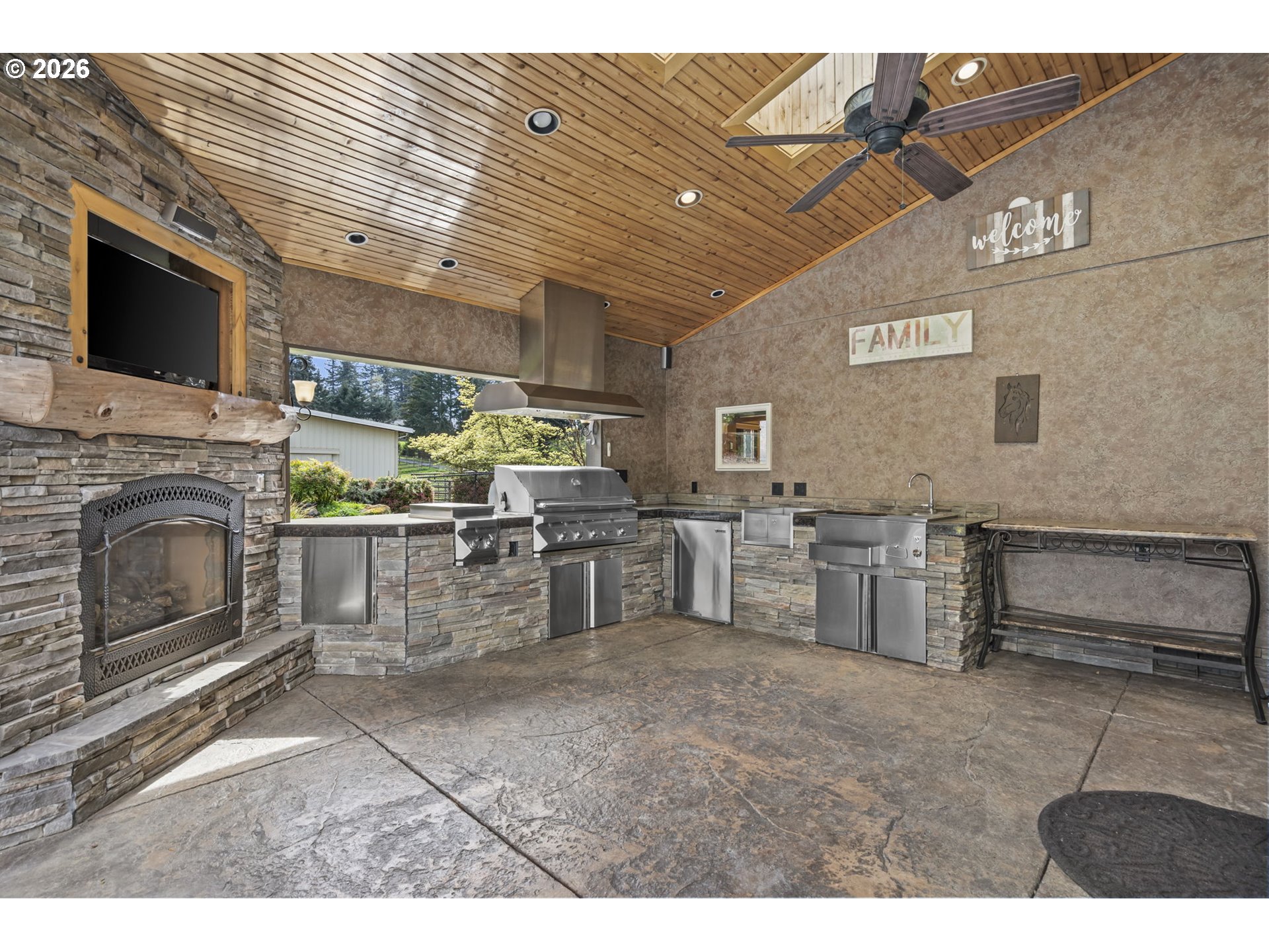 23411 Southeast Borges Road Damascus, OR 97089 - Photo 28 of 48