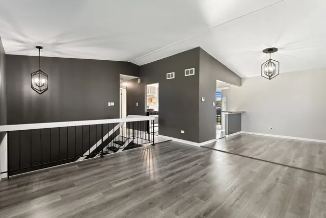 $249,890 | 4041 187th Place, Country Club Hills, IL 60478