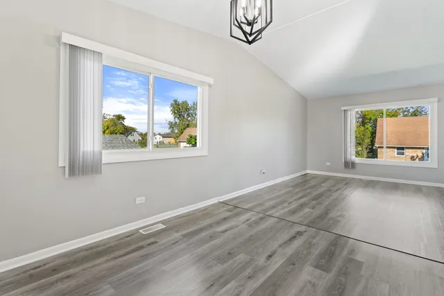 $249,890 | 4041 187th Place, Country Club Hills, IL 60478