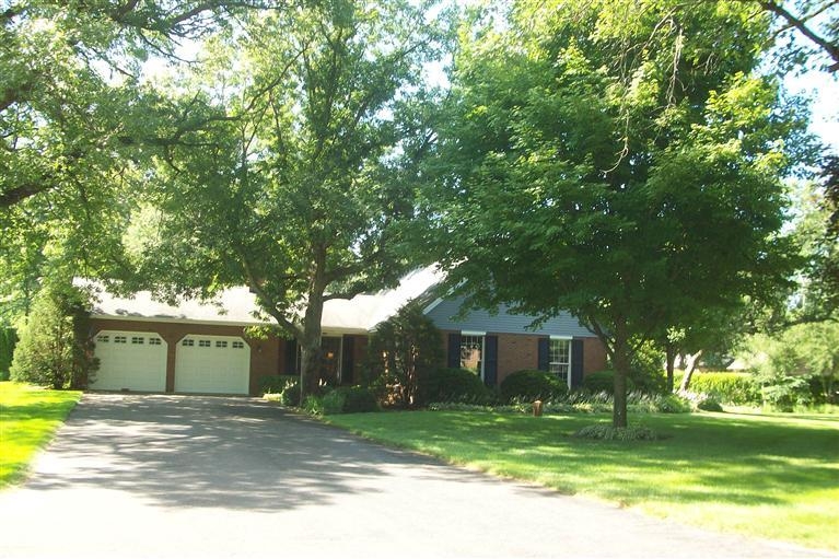 6814 Mercedes Lane Demotte, IN 46310 - Photo 1 of 10 767x511