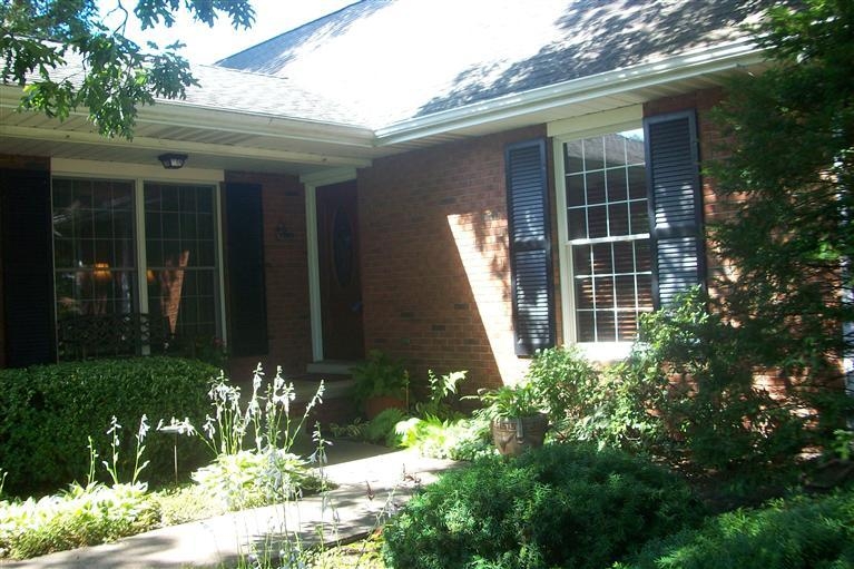 6814 Mercedes Lane Demotte, IN 46310 - Photo 2 of 10 767x511
