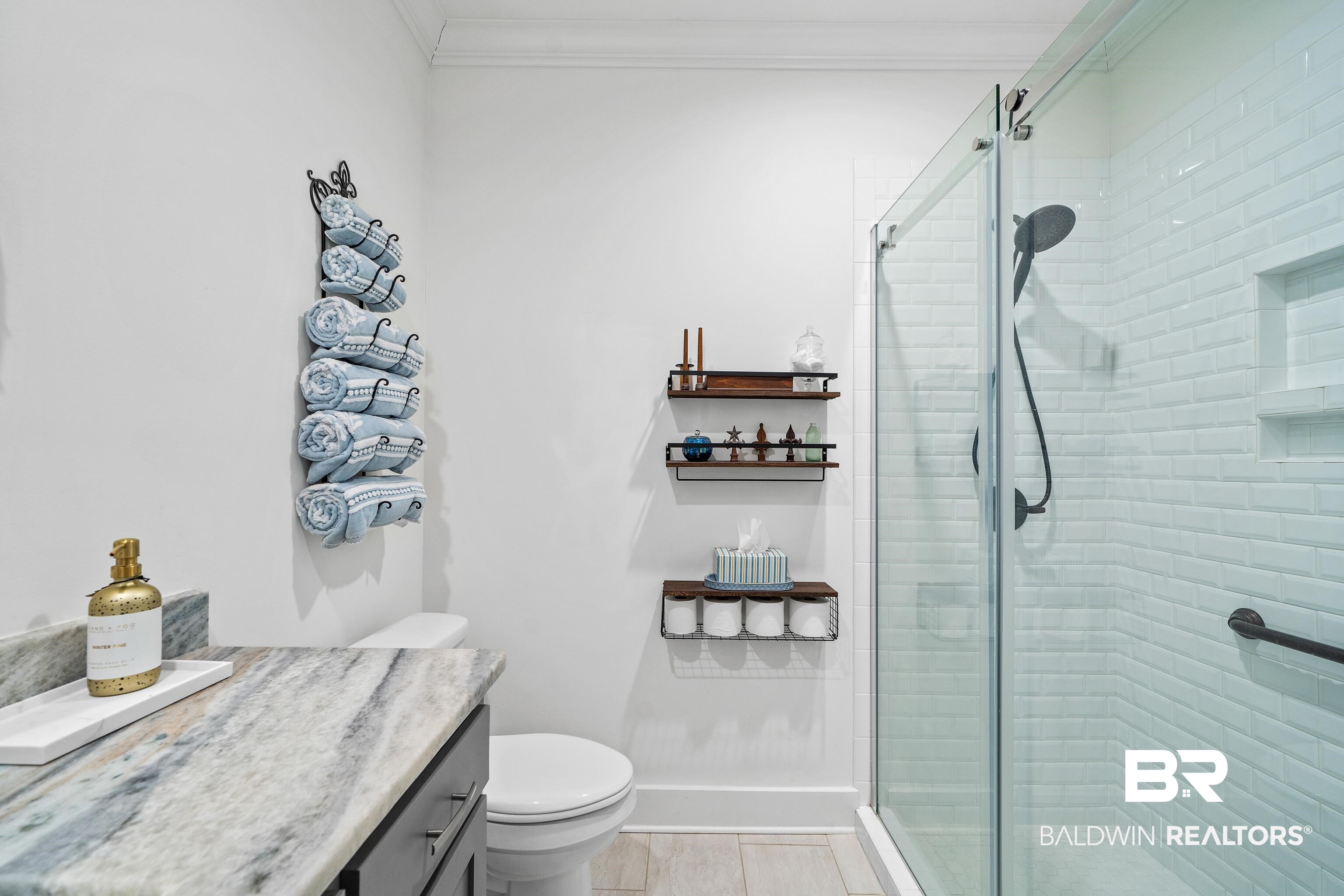 500 Fortune Drive Fairhope, AL 36532 - Photo 32 of 59 Guest bath