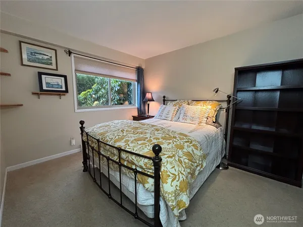 $2,900 | 221 North Bay Lane, Unit 2, Port Ludlow, WA 98365