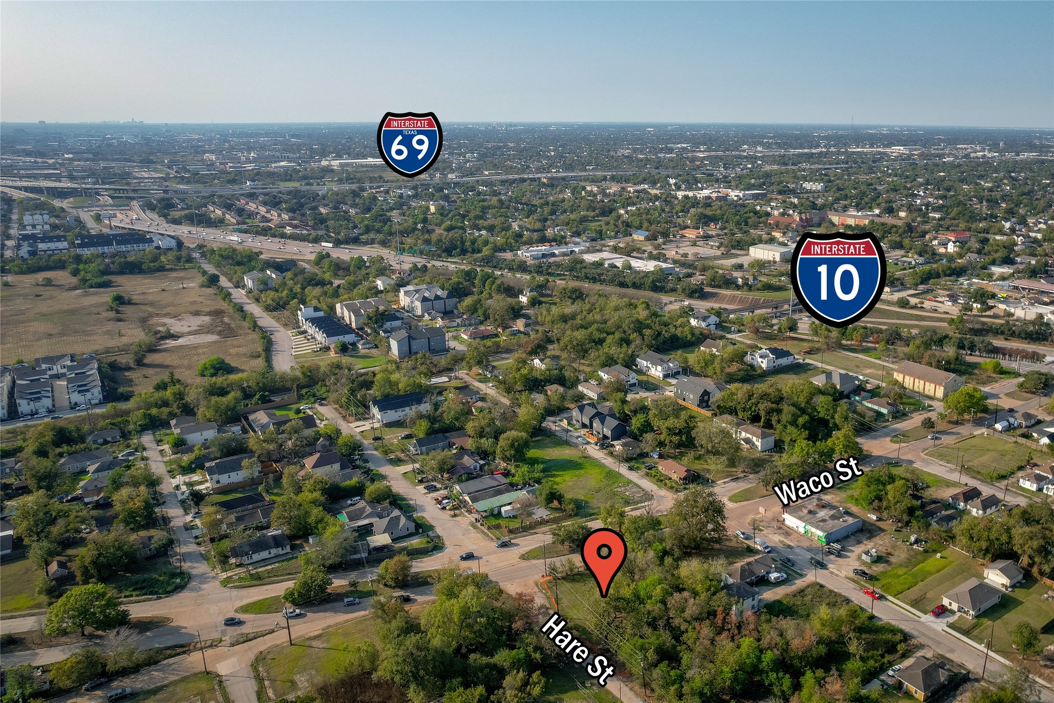 4405 Hare Street Houston, TX 77020 - Photo 16 of 17 a view of a outdoor space