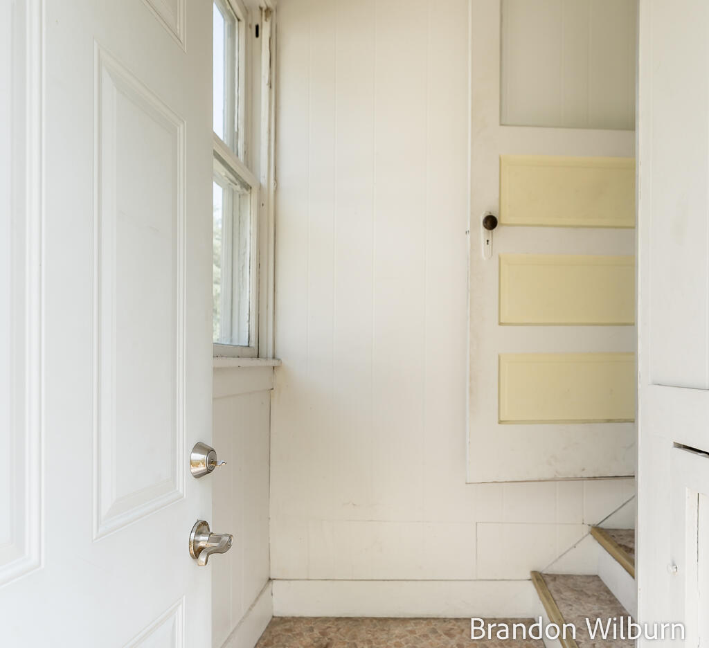 3259 Maple Grove Road Muskegon, MI 49441 - Photo 30 of 36 3529MapleGroveRd-19LoRes
