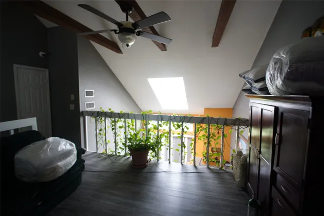 $127,500 | 8267 Sands Point Drive, Unit 172, Houston, TX 77036