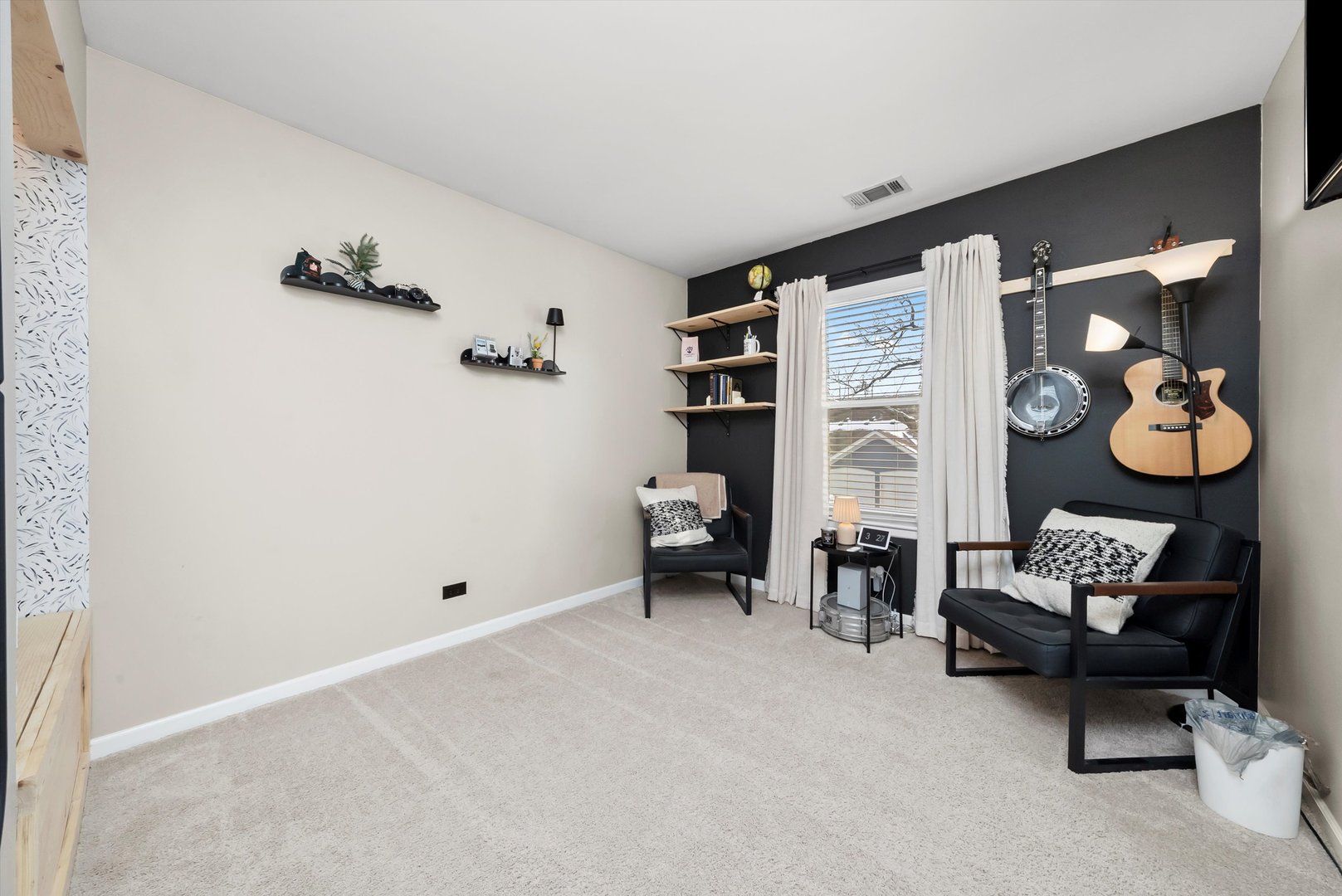 1502 7 Pines Road, Unit C2 Schaumburg, IL 60193 - Photo 13 of 16