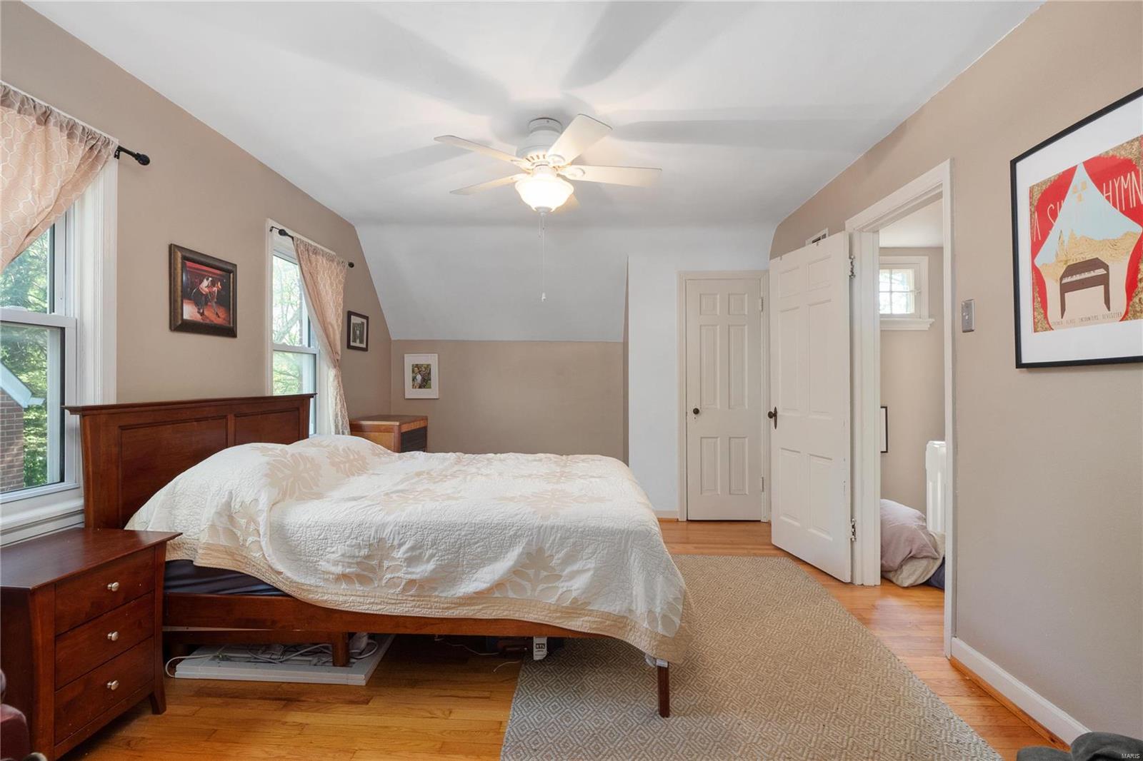 1064 Roth Avenue St. Louis, MO 63130 - Photo 16 of 32 Gallery Image 16