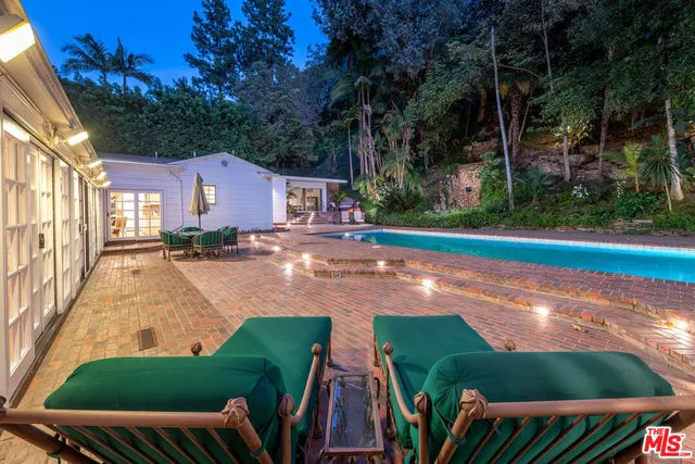 $25,000 | 1148 Coldwater Canyon Drive, Beverly Hills, CA 90210