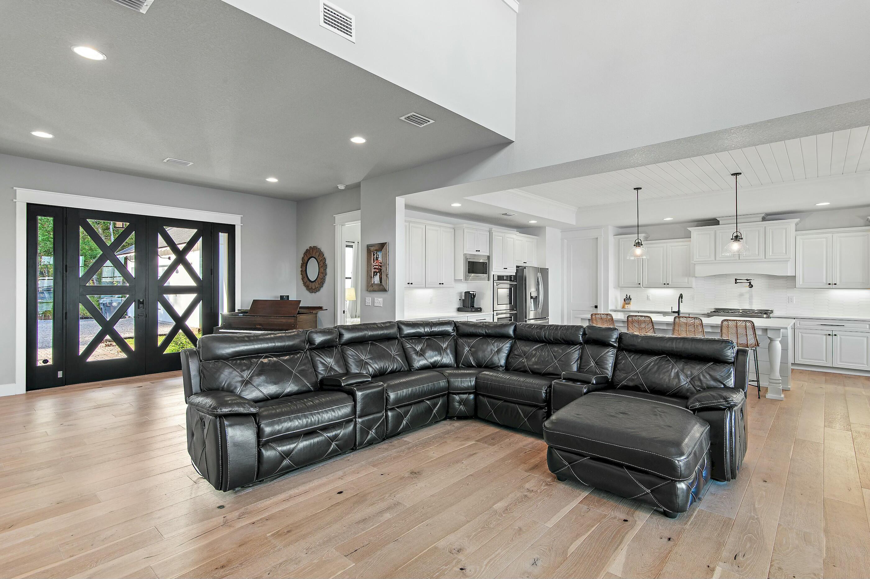349 Red Barn Road Freeport, FL 32439 - Photo 8 of 60 OPENLIVINGROOM