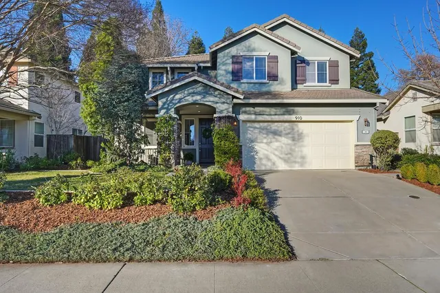 $749,900 | 910 Lighthouse Drive, West Sacramento, CA 95605