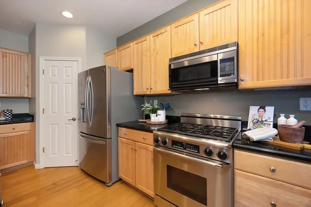 $749,900 | 910 Lighthouse Drive, West Sacramento, CA 95605