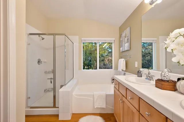 $749,900 | 910 Lighthouse Drive, West Sacramento, CA 95605