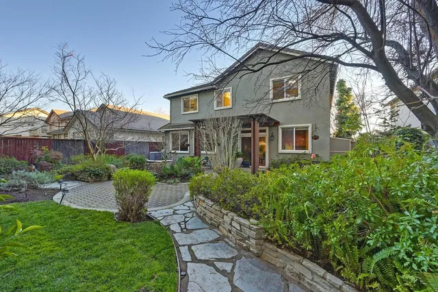 $749,900 | 910 Lighthouse Drive, West Sacramento, CA 95605