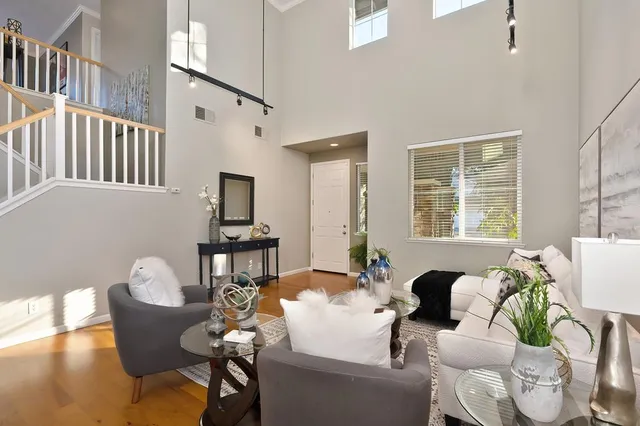 $749,900 | 910 Lighthouse Drive, West Sacramento, CA 95605