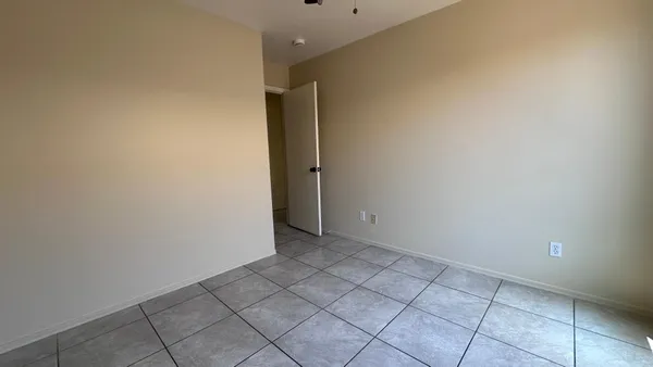 $1,975 | 6608 West Gross Avenue, Phoenix, AZ 85043