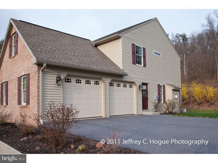 760 Zion Road Birdsboro, PA 19508 - Photo 3 of 13 Gallery Image 3