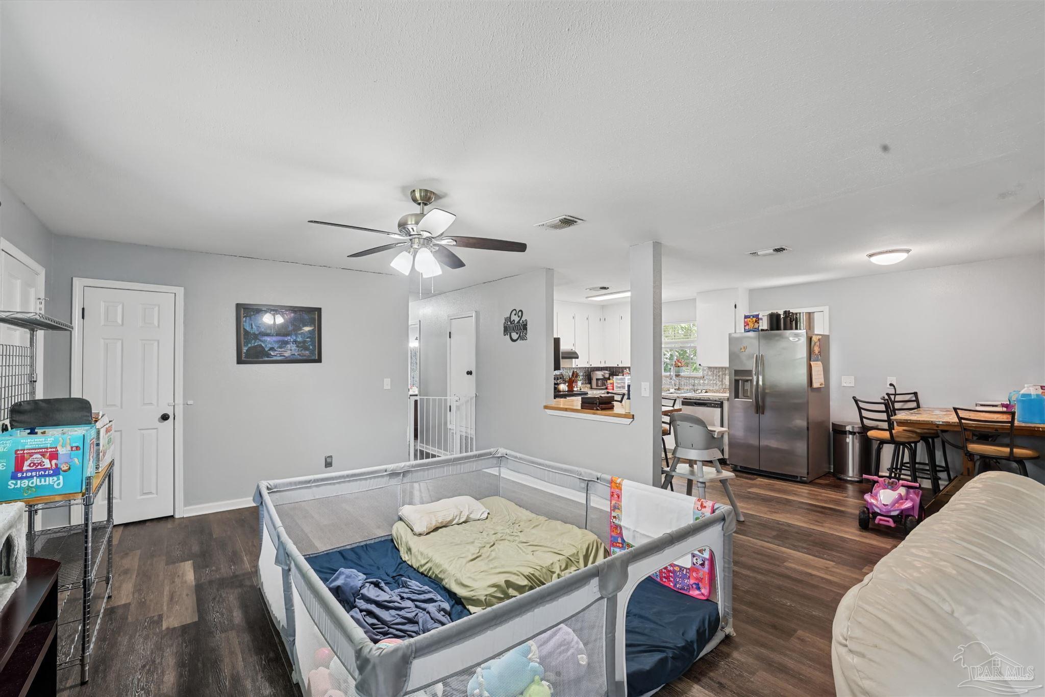 833 Graham Road Cantonment, FL 32533 - Photo 12 of 53 Gallery Image 12