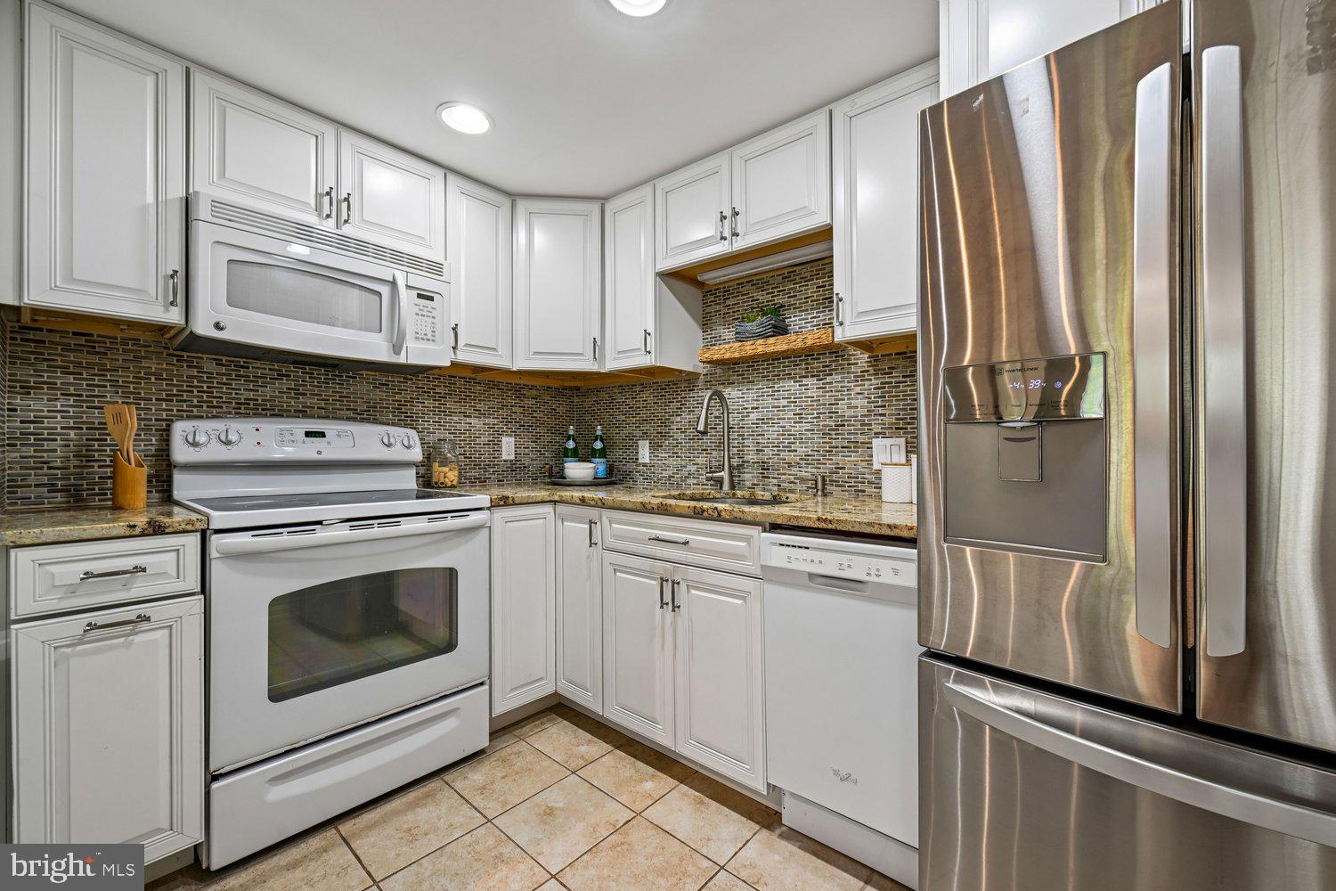 1953 Calvert Street Northwest, Unit D Washington, DC 20009 - Photo 13 of 36 Kitchen