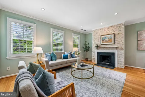 $475,000 | 1953 Calvert Street Northwest, Unit D, Washington, DC 20009