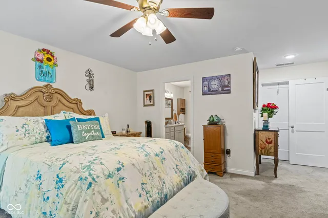 $299,900 | 1557 Willow Shore Drive, Scottsburg, IN 47170