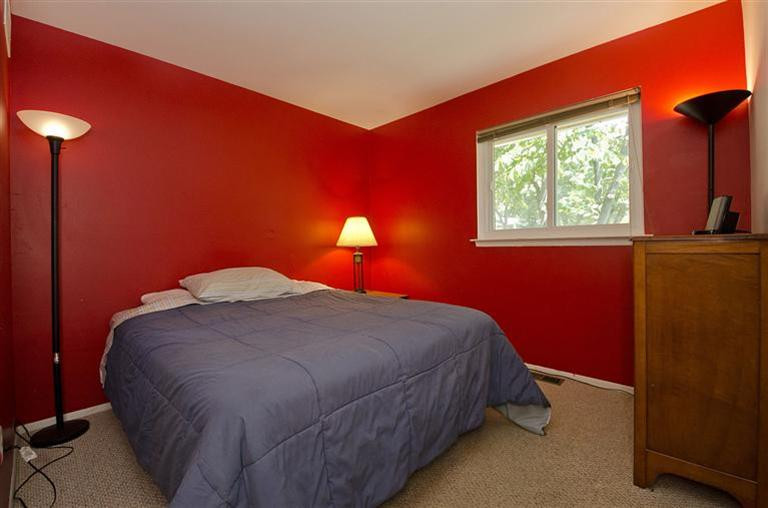 915 Red Oak Road Ann Arbor, MI 48103 - Photo 9 of 16 Photo 9