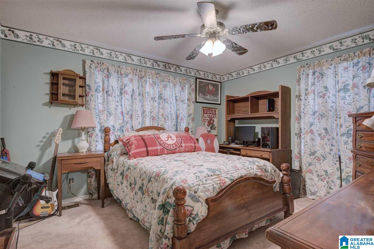 5256 Shady Crest Road Adamsville, AL 35005 - Photo 20 of 32