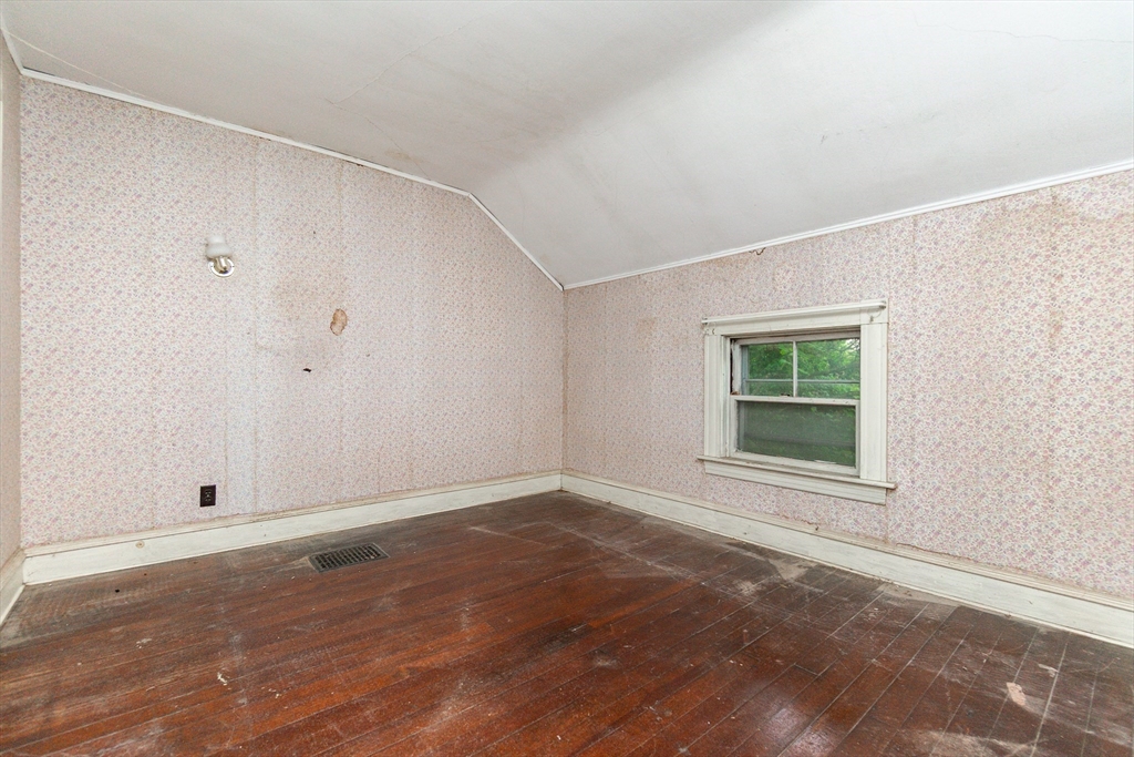 270 Garden Street Fall River, MA 02720 - Photo 17 of 36 an empty room with a window