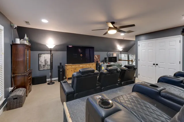a view of living room washer and dryer