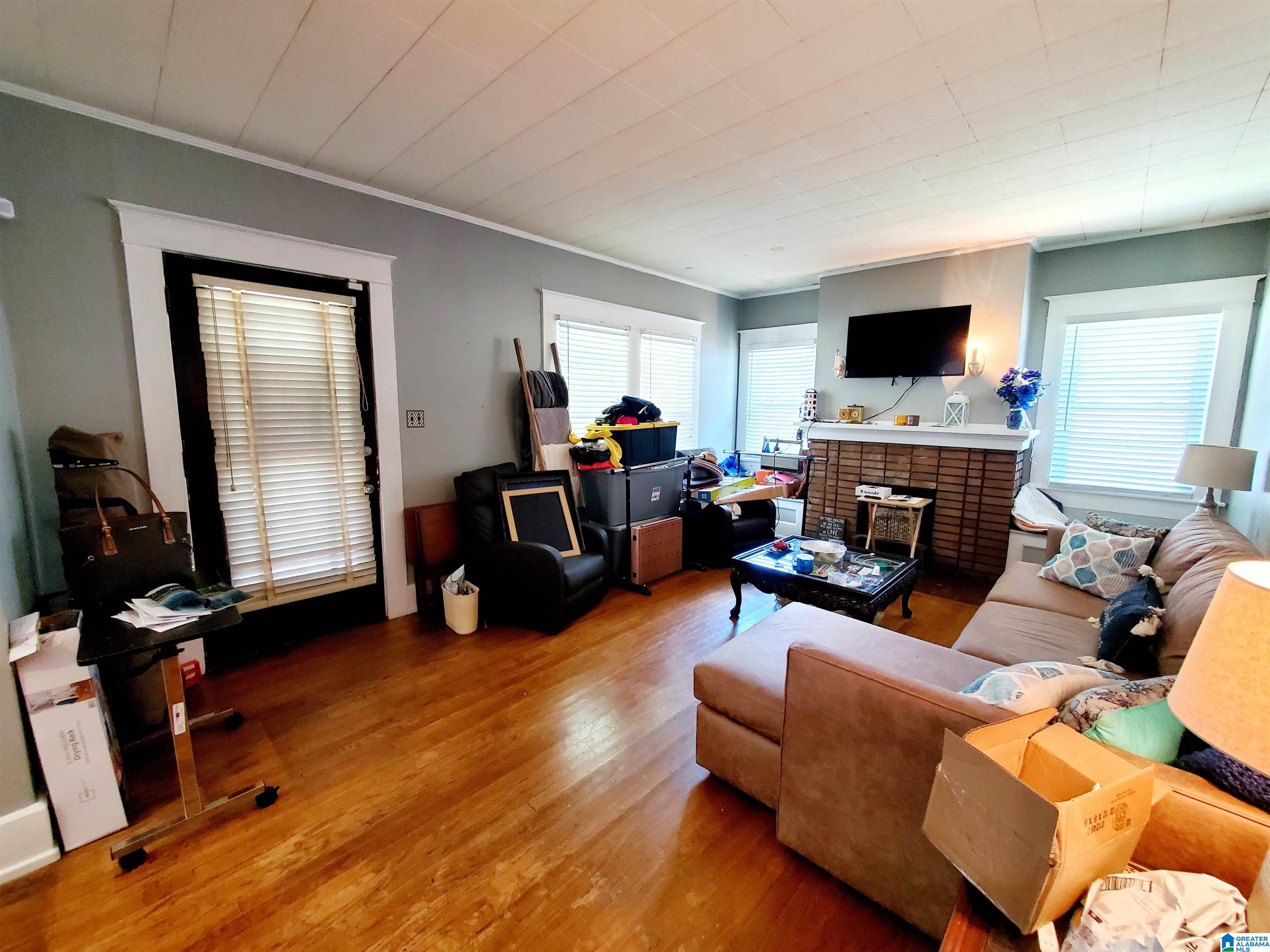 416 11th Street Southwest Birmingham, AL 35211 - Photo 3 of 11