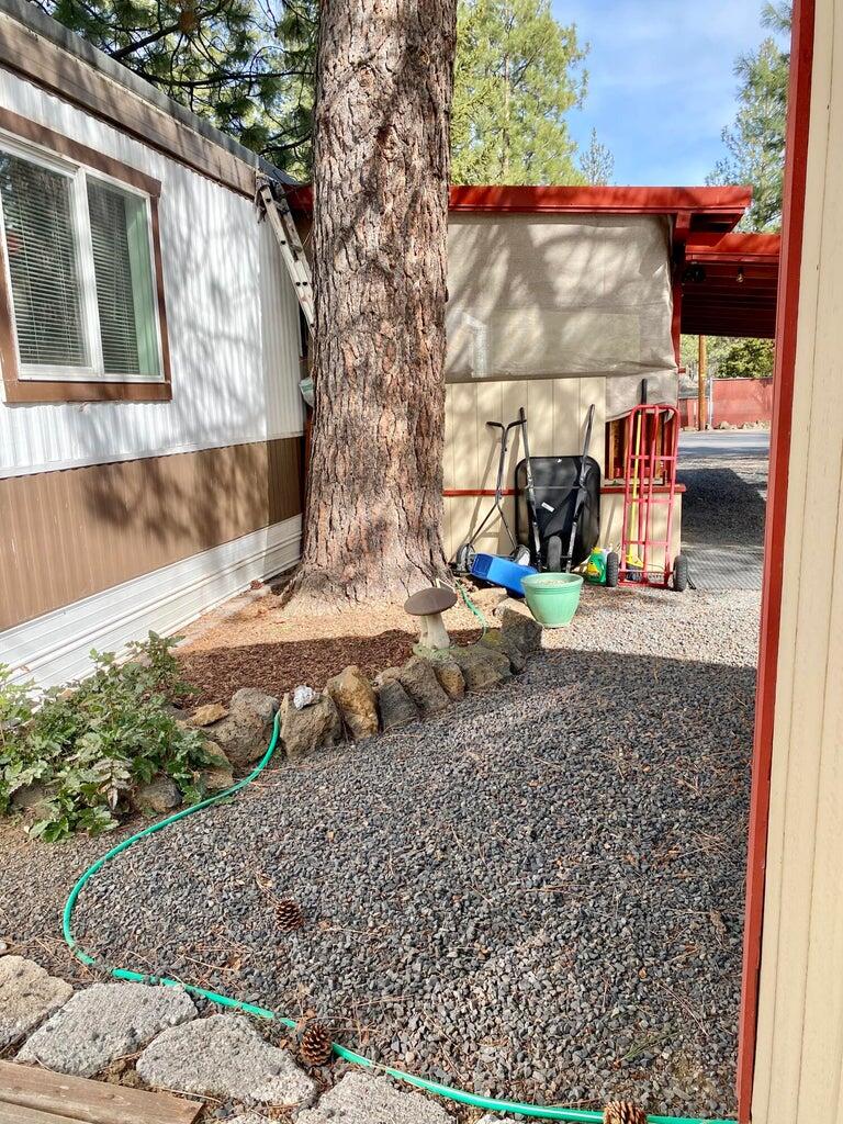 60311 Cheyenne Road, Unit 11 Bend, OR 97702 - Photo 29 of 42 20230420221004116555000000-o