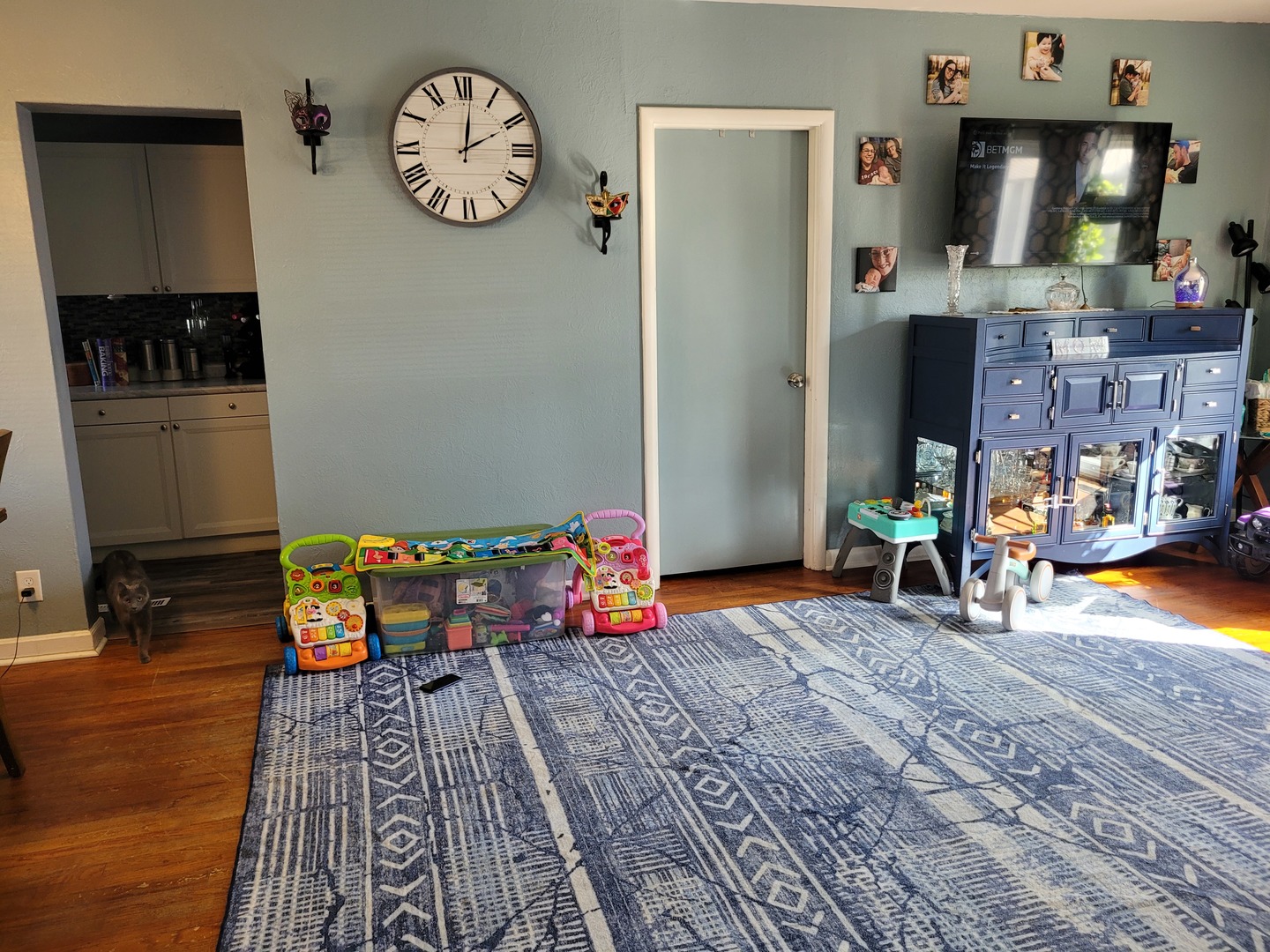 921 Airport Road Mount Vernon, IL 62864 - Photo 12 of 26 a view of livingroom with furniture and fireplace