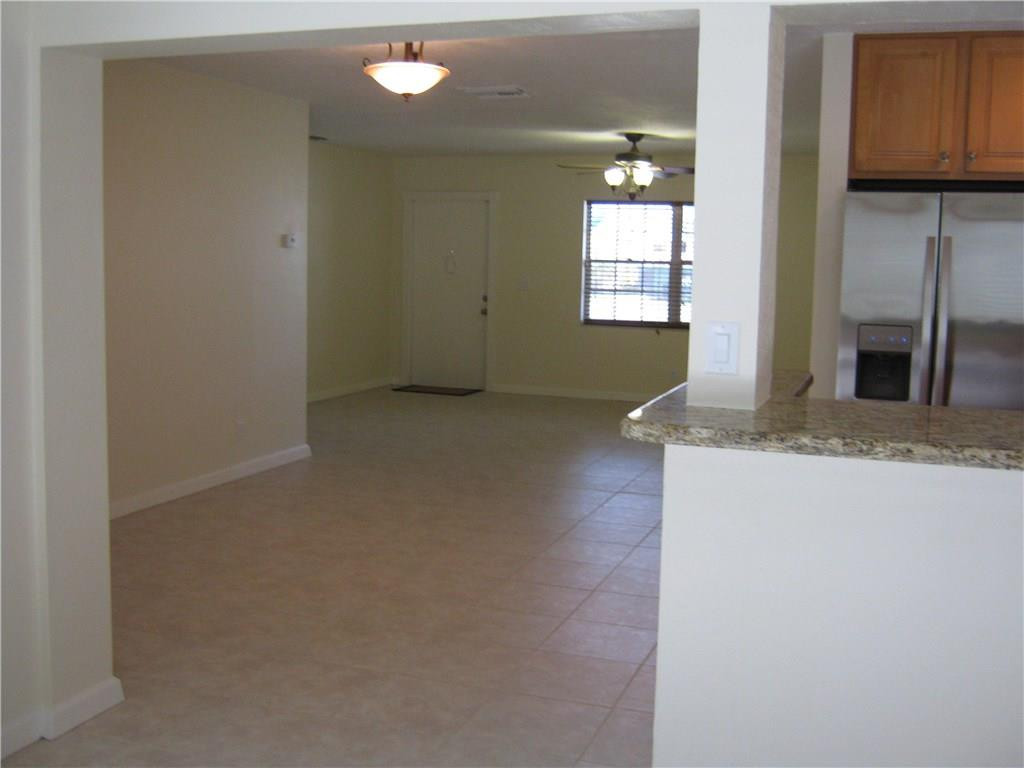 19504 Carolina Circle Boca Raton, FL 33434 - Photo 10 of 22 Photo 10