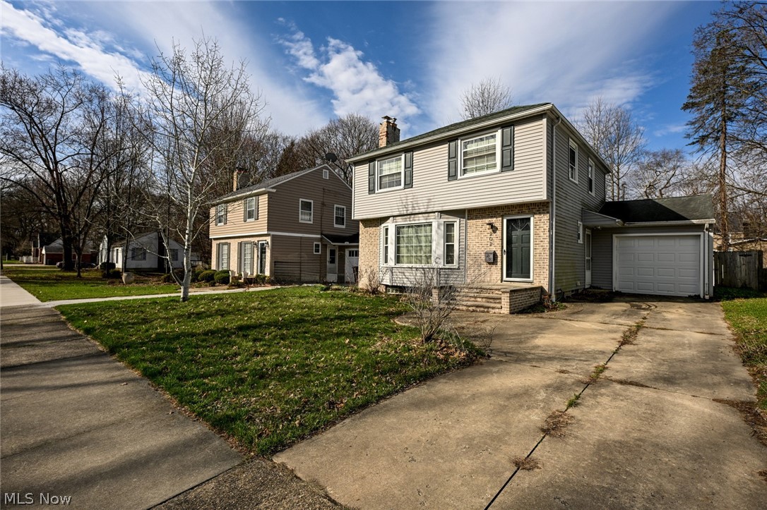 202 Westover Drive Akron, OH 44313 - Photo 3 of 50