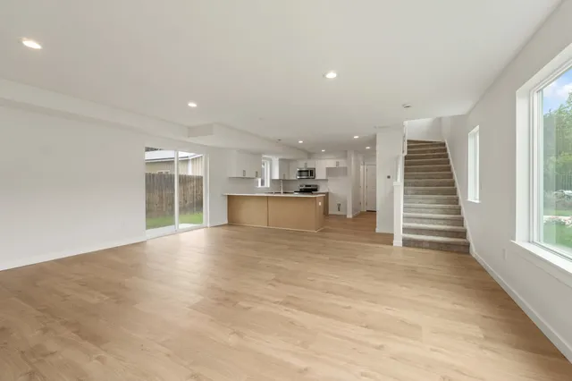 $525,000 | 101-915 West West/ Main Avenue, Chewelah, WA 99109