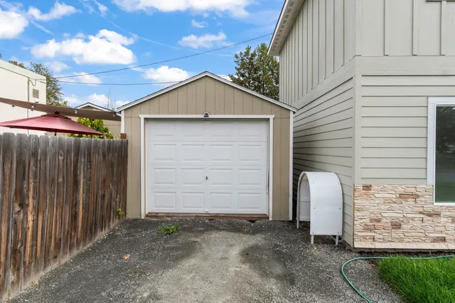 $525,000 | 101-915 West West/ Main Avenue, Chewelah, WA 99109