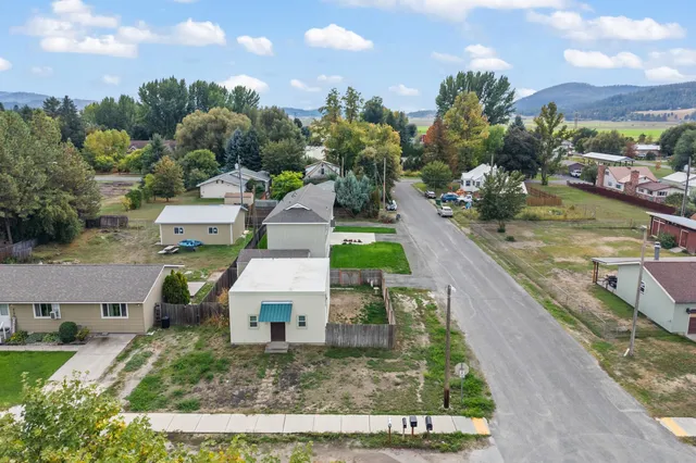 $525,000 | 101-915 West West/ Main Avenue, Chewelah, WA 99109