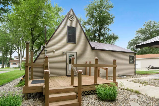 $234,900 | 1135 Lane 101 McClish Lake, Hudson, IN 46747