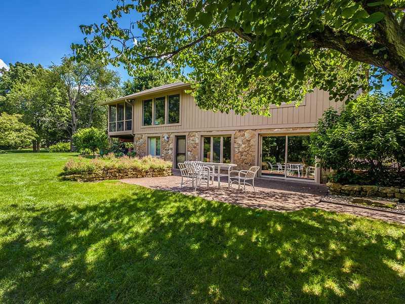 404 Mill Farm Road Noblesville, IN 46062 - Photo 3 of 24 Gallery Image 3