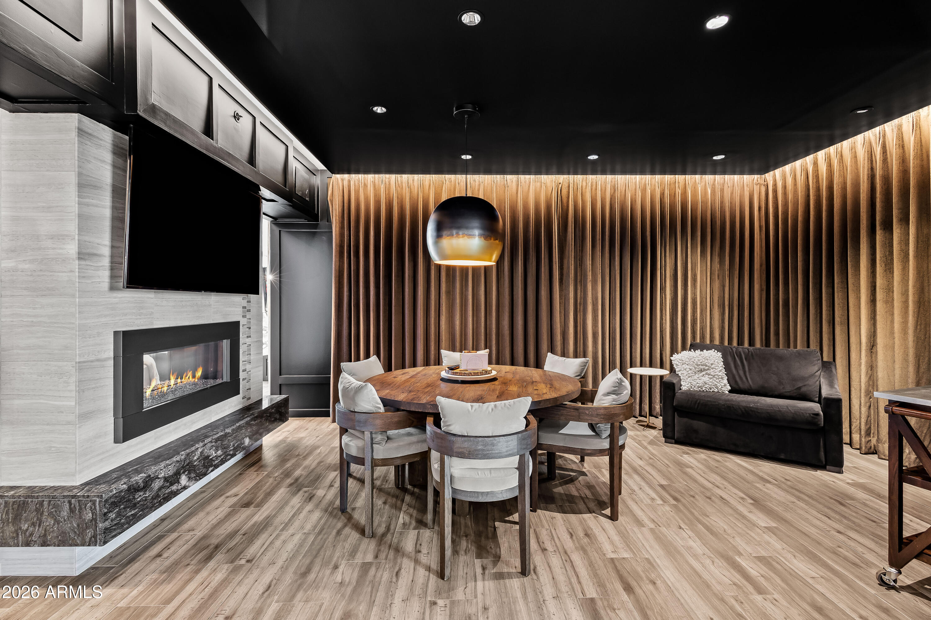 140 East Rio Salado Parkway, Unit 1201 Tempe, AZ 85281 - Photo 15 of 49 Dining Room