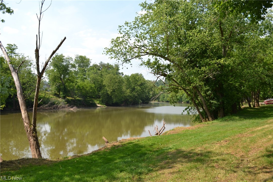 53 Riverside Road Elizabeth, WV 26143 - Photo 12 of 26