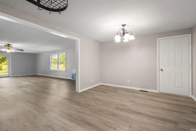 $241,900 | 110 Greenberry Street, Sweetser, IN 46952