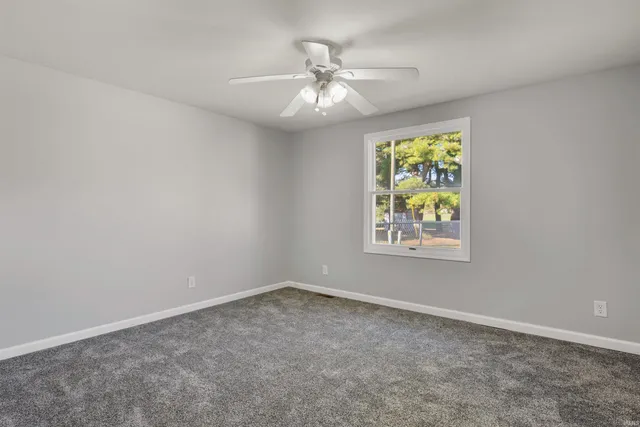 $241,900 | 110 Greenberry Street, Sweetser, IN 46952