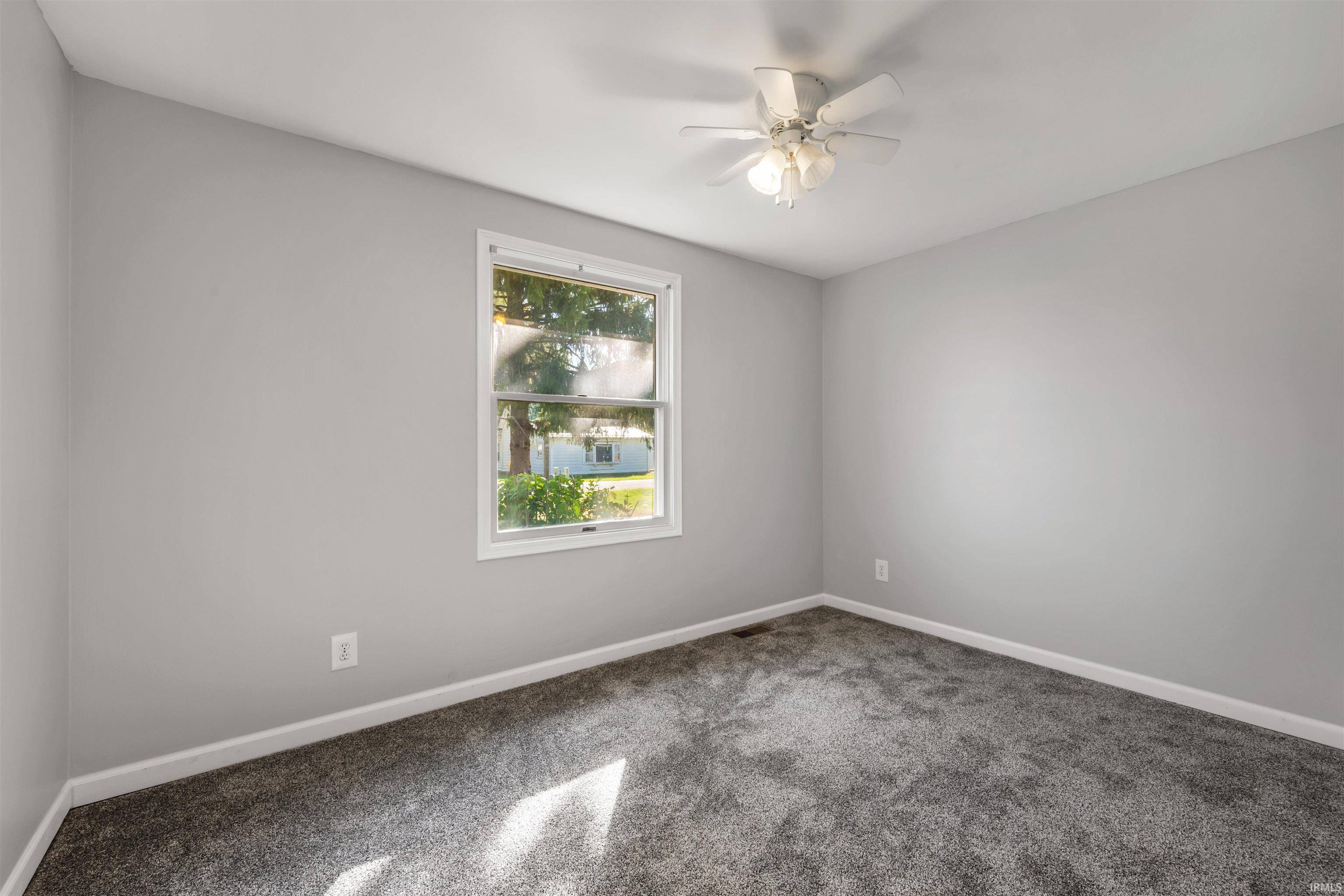 110 Greenberry Street Sweetser, IN 46952 - Photo 18 of 21