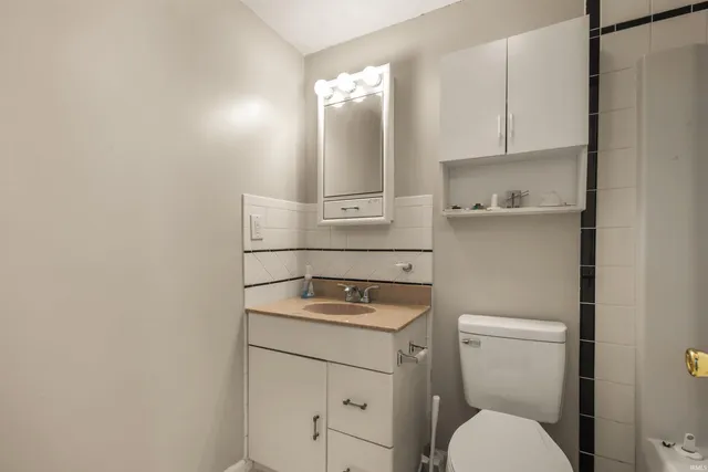 $241,900 | 110 Greenberry Street, Sweetser, IN 46952